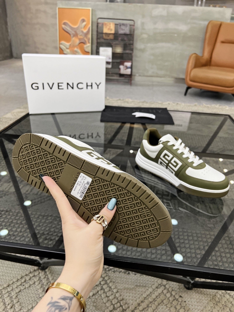 Givenchy Sneakers